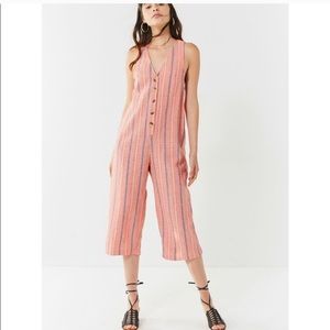 Urban Outfitters Beachy Overall Jumpsuit Medium